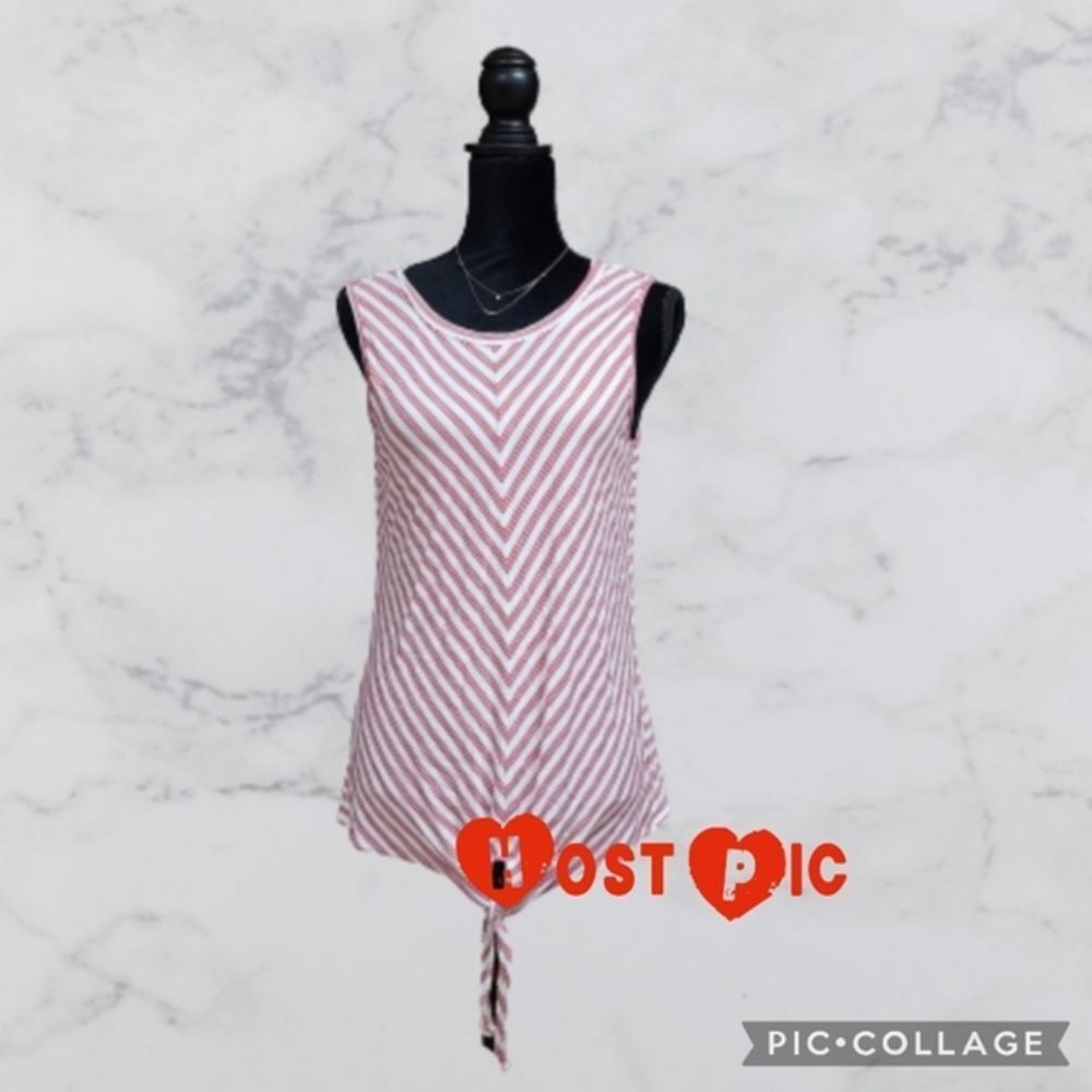 Design History women's large red/white tank top
